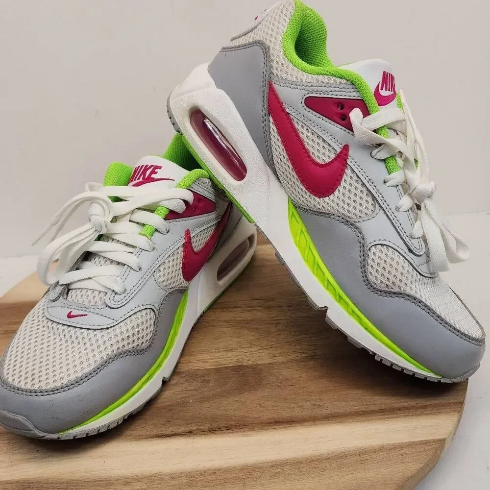 Nike Women's Air Max Correlate sneakers  Size 9 White Fireberry Lime Green
